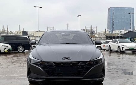 Hyundai Elantra, 2022 год, 1 550 000 рублей, 2 фотография