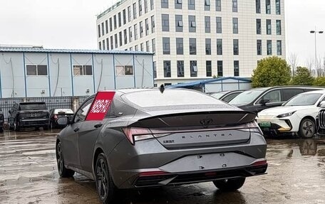 Hyundai Elantra, 2022 год, 1 550 000 рублей, 6 фотография