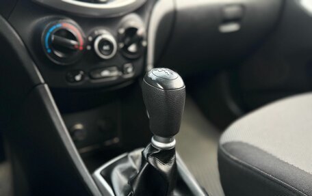 Hyundai Solaris II рестайлинг, 2011 год, 699 000 рублей, 16 фотография