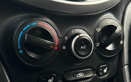 Hyundai Solaris II рестайлинг, 2011 год, 699 000 рублей, 17 фотография