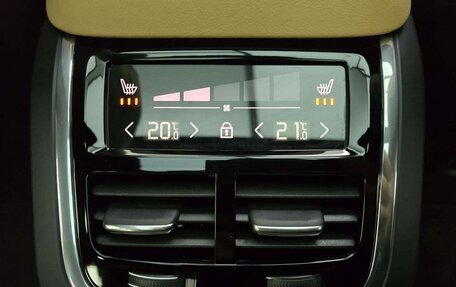 Volvo V90 Cross Country I рестайлинг, 2025 год, 6 270 000 рублей, 8 фотография