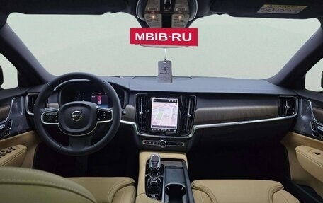 Volvo V90 Cross Country I рестайлинг, 2025 год, 6 270 000 рублей, 5 фотография