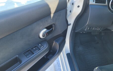 Nissan Tiida, 2011 год, 659 000 рублей, 28 фотография