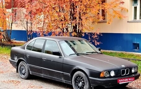 BMW 5 серия, 1990 год, 240 000 рублей, 2 фотография
