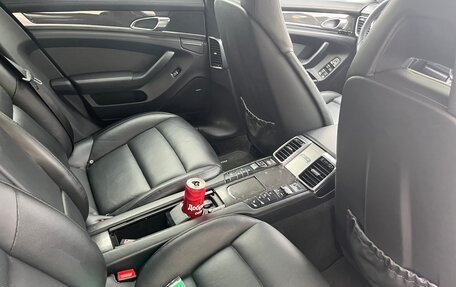 Porsche Panamera II рестайлинг, 2011 год, 3 500 000 рублей, 9 фотография