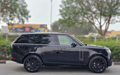 Land Rover Range Rover IV рестайлинг, 2025 год, 19 800 000 рублей, 3 фотография