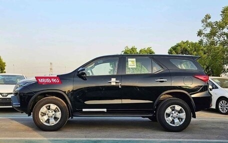 Toyota Fortuner II, 2025 год, 4 690 000 рублей, 4 фотография