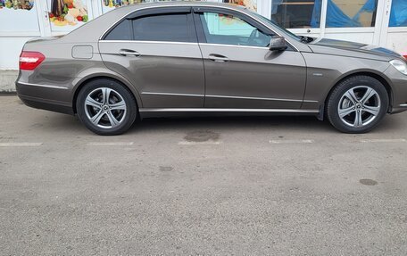 Mercedes-Benz E-Класс, 2009 год, 1 500 000 рублей, 2 фотография