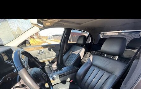 Mercedes-Benz E-Класс, 2009 год, 1 500 000 рублей, 6 фотография