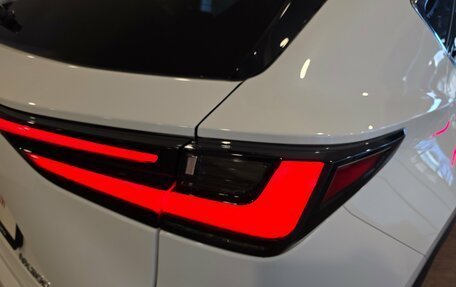 Lexus NX, 2025 год, 6 490 000 рублей, 10 фотография