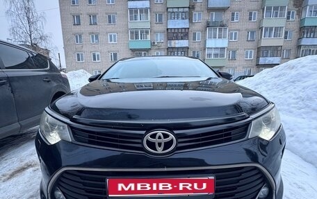 Toyota Camry, 2015 год, 2 850 000 рублей, 1 фотография