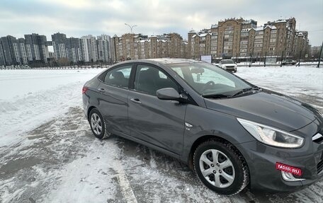 Hyundai Solaris II рестайлинг, 2014 год, 800 000 рублей, 11 фотография