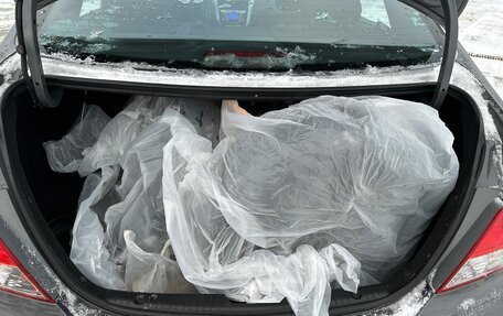 Hyundai Solaris II рестайлинг, 2014 год, 800 000 рублей, 12 фотография