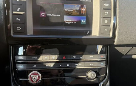 Jaguar XE I рестайлинг, 2016 год, 2 222 222 рублей, 17 фотография