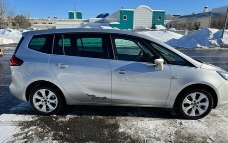 Opel Zafira C рестайлинг, 2012 год, 800 000 рублей, 2 фотография