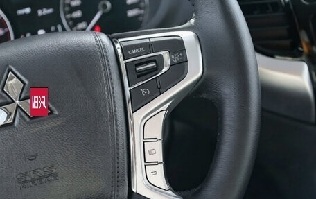 Mitsubishi Montero Sport, 2023 год, 4 090 000 рублей, 12 фотография