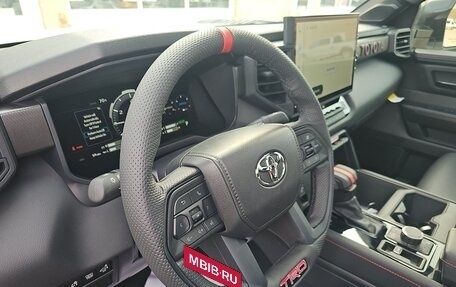 Toyota Tundra, 2026 год, 10 250 000 рублей, 8 фотография