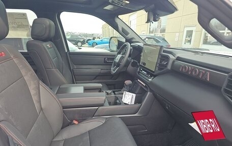 Toyota Tundra, 2026 год, 10 250 000 рублей, 15 фотография