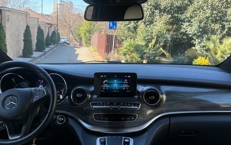 Mercedes-Benz V-Класс, 2022 год, 8 300 000 рублей, 8 фотография