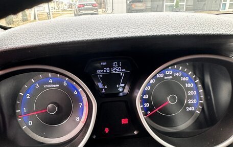 Hyundai Elantra V, 2013 год, 1 150 000 рублей, 10 фотография