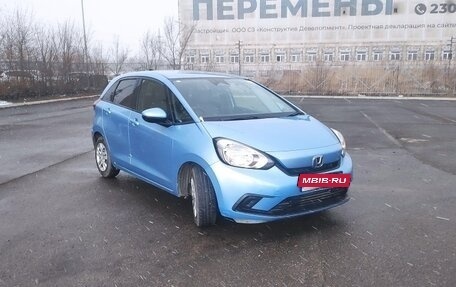 Honda Fit, 2020 год, 1 250 000 рублей, 3 фотография