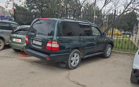 Toyota Land Cruiser 100 рестайлинг 2, 2000 год, 1 850 000 рублей, 2 фотография