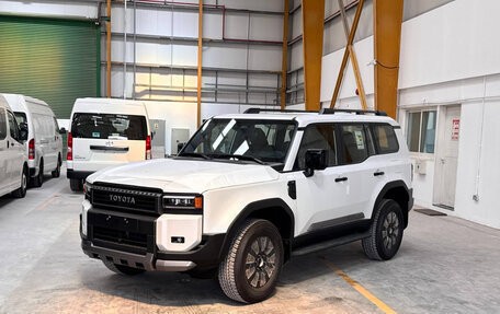 Toyota Land Cruiser Prado, 2025 год, 10 500 000 рублей, 4 фотография