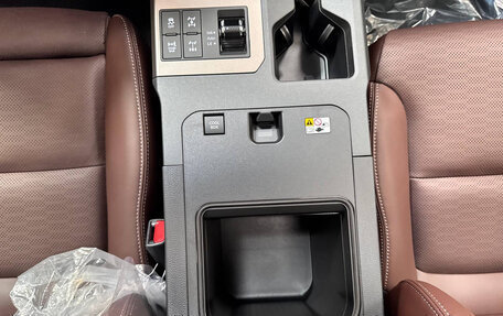 Toyota Land Cruiser Prado, 2025 год, 10 500 000 рублей, 27 фотография