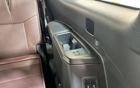 Toyota Land Cruiser Prado, 2025 год, 10 500 000 рублей, 29 фотография