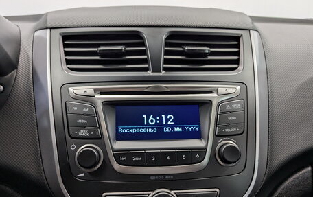 Hyundai Solaris II рестайлинг, 2016 год, 1 250 000 рублей, 14 фотография