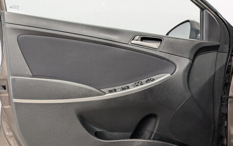 Hyundai Solaris II рестайлинг, 2016 год, 1 250 000 рублей, 19 фотография