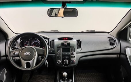 KIA Cerato III, 2010 год, 650 000 рублей, 10 фотография