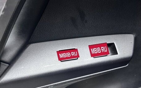 Toyota RAV4, 2018 год, 2 300 000 рублей, 8 фотография