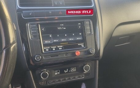 Volkswagen Polo VI (EU Market), 2017 год, 1 350 000 рублей, 7 фотография