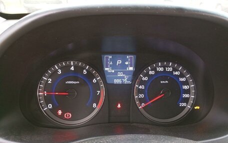 Hyundai Solaris II рестайлинг, 2016 год, 1 200 000 рублей, 7 фотография