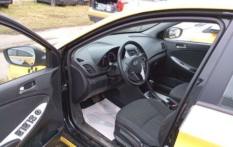 Hyundai Solaris II рестайлинг, 2016 год, 1 200 000 рублей, 8 фотография