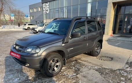Chevrolet Niva I рестайлинг, 2019 год, 980 000 рублей, 4 фотография