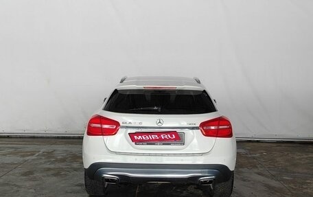 Mercedes-Benz GLA, 2016 год, 1 898 000 рублей, 5 фотография