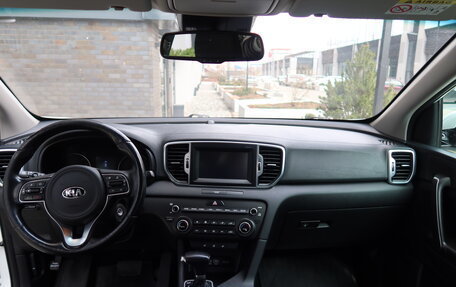 KIA Sportage IV рестайлинг, 2018 год, 2 300 000 рублей, 10 фотография