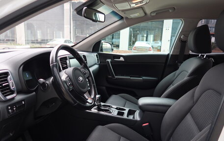 KIA Sportage IV рестайлинг, 2018 год, 2 300 000 рублей, 11 фотография