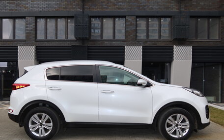 KIA Sportage IV рестайлинг, 2018 год, 2 300 000 рублей, 8 фотография