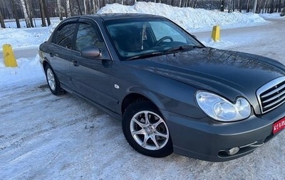 Hyundai Sonata IV рестайлинг, 2005 год, 400 000 рублей, 1 фотография