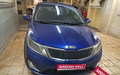 KIA Rio III рестайлинг, 2013 год, 780 000 рублей, 1 фотография