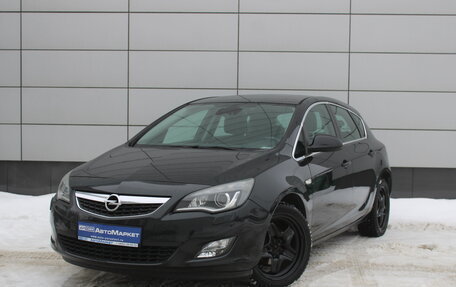 Opel Astra J, 2011 год, 648 000 рублей, 1 фотография