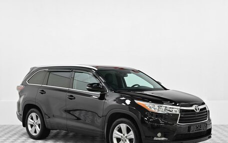 Toyota Highlander III, 2014 год, 2 499 000 рублей, 1 фотография