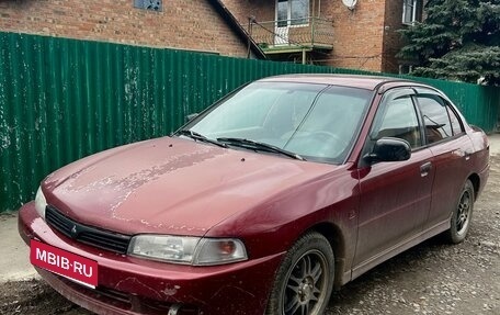 Mitsubishi Mirage VI рестайлинг, 1999 год, 230 000 рублей, 1 фотография