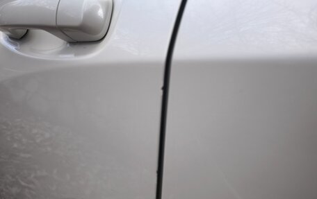 Toyota Land Cruiser Prado 150 рестайлинг 2, 2020 год, 4 300 000 рублей, 5 фотография