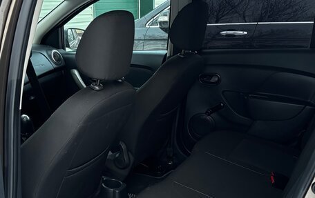 Renault Logan II, 2019 год, 1 077 000 рублей, 7 фотография