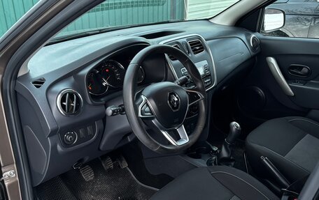 Renault Logan II, 2019 год, 1 077 000 рублей, 5 фотография