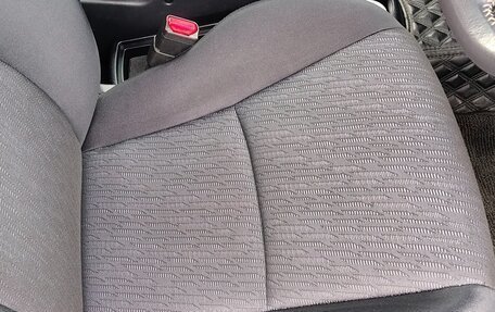 Toyota Wish II, 2012 год, 1 550 000 рублей, 12 фотография